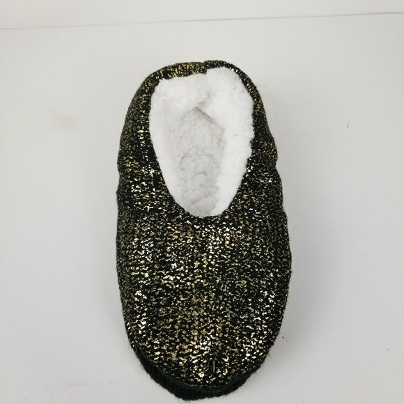 xhilaration slipper socks